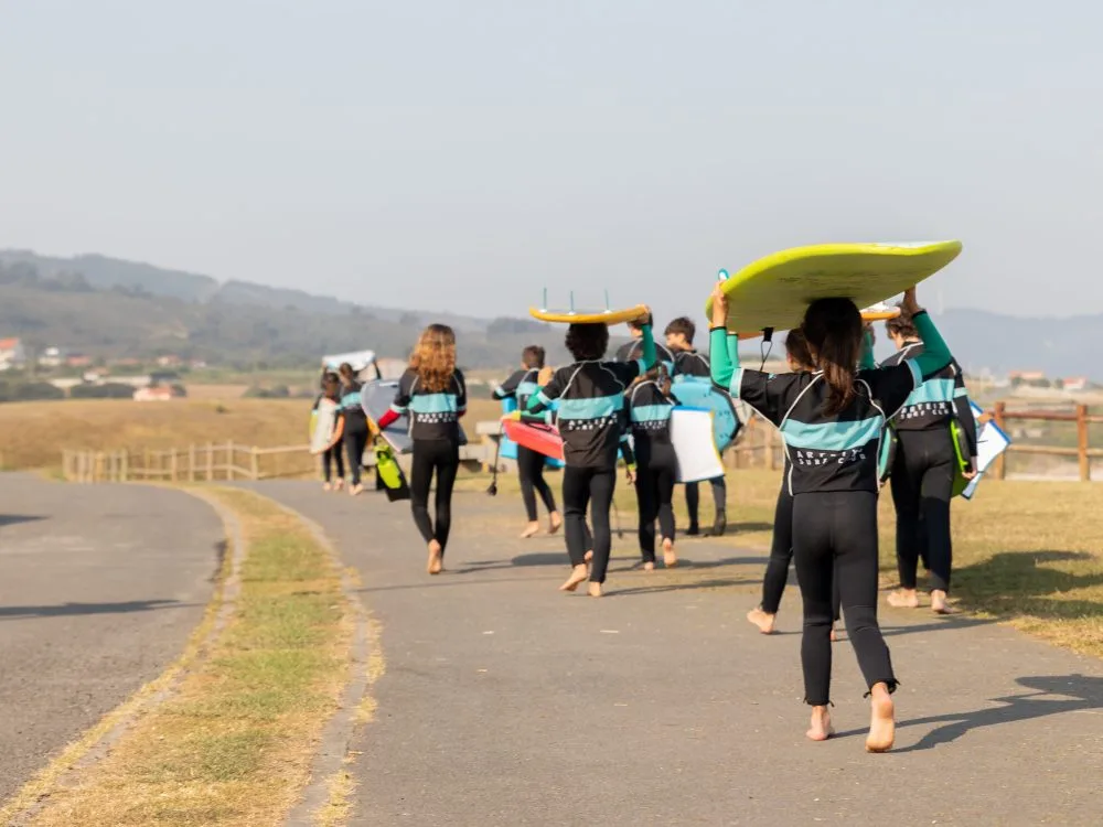 Campamento de surf infantil